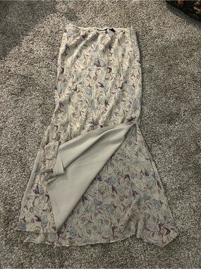 Express Cream Maxi Skirt with Purple and Light Blue Paisley